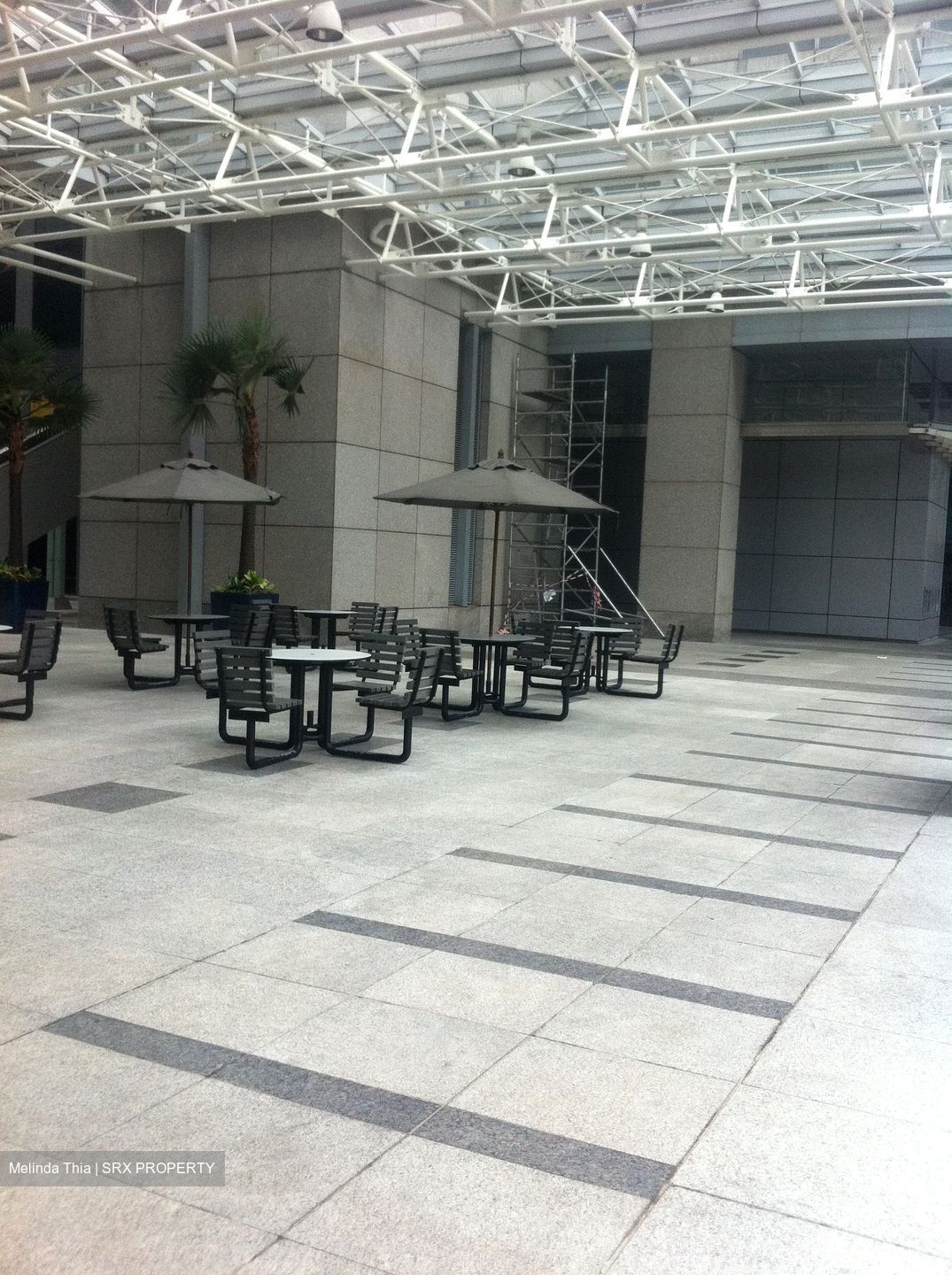 UE Square (D9), Office #392069981